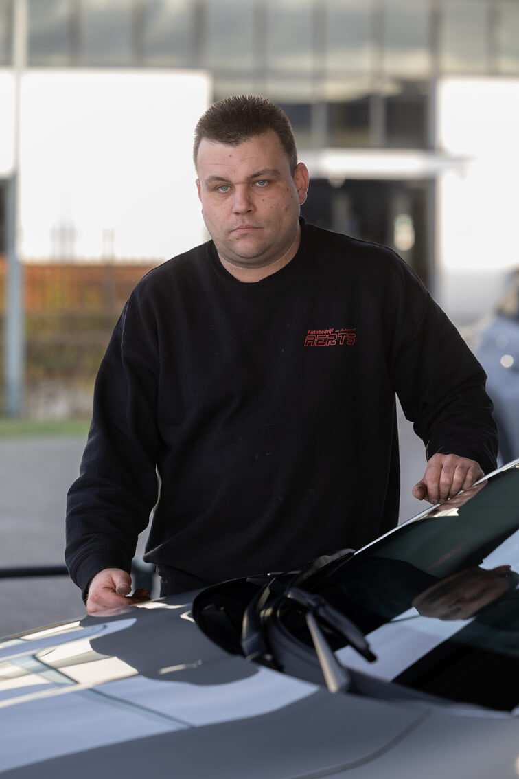 Autobedrijf-Aerts-Over-Ons-Tommy-de-Bock